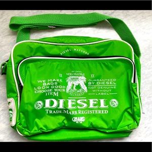 Diesel messenger bag gently used.